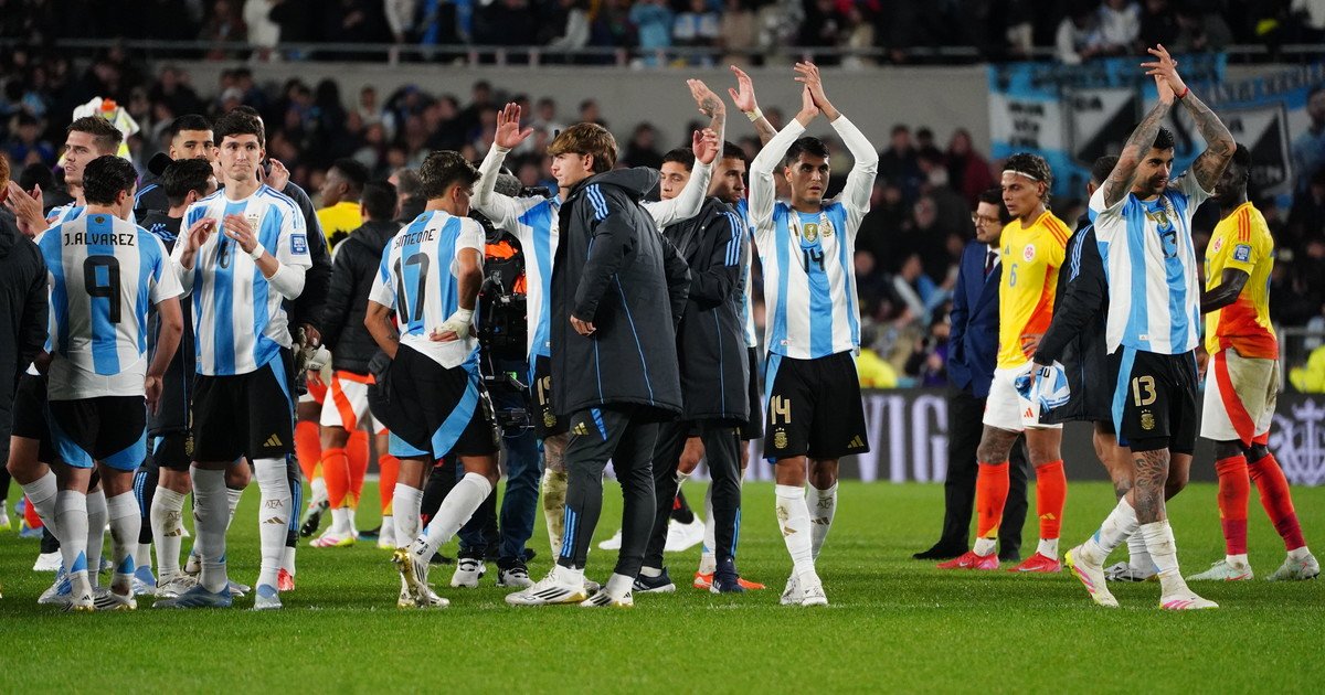 Ranking FIFA: Argentina tuvo balance negativo pero sigue siendo líder, dos selecciones le cortaron distancia y Portugal escaló en el top 10