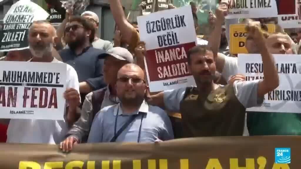 Supuesta caricatura de Mahoma en la revista 'LeMan' desata protestas en Turquía