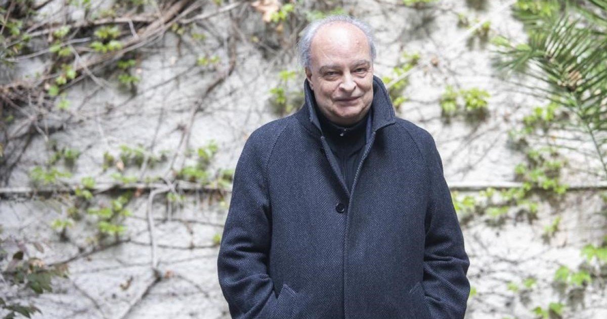 Enrique Vila-Matas: "Me aburre mucho Trump"