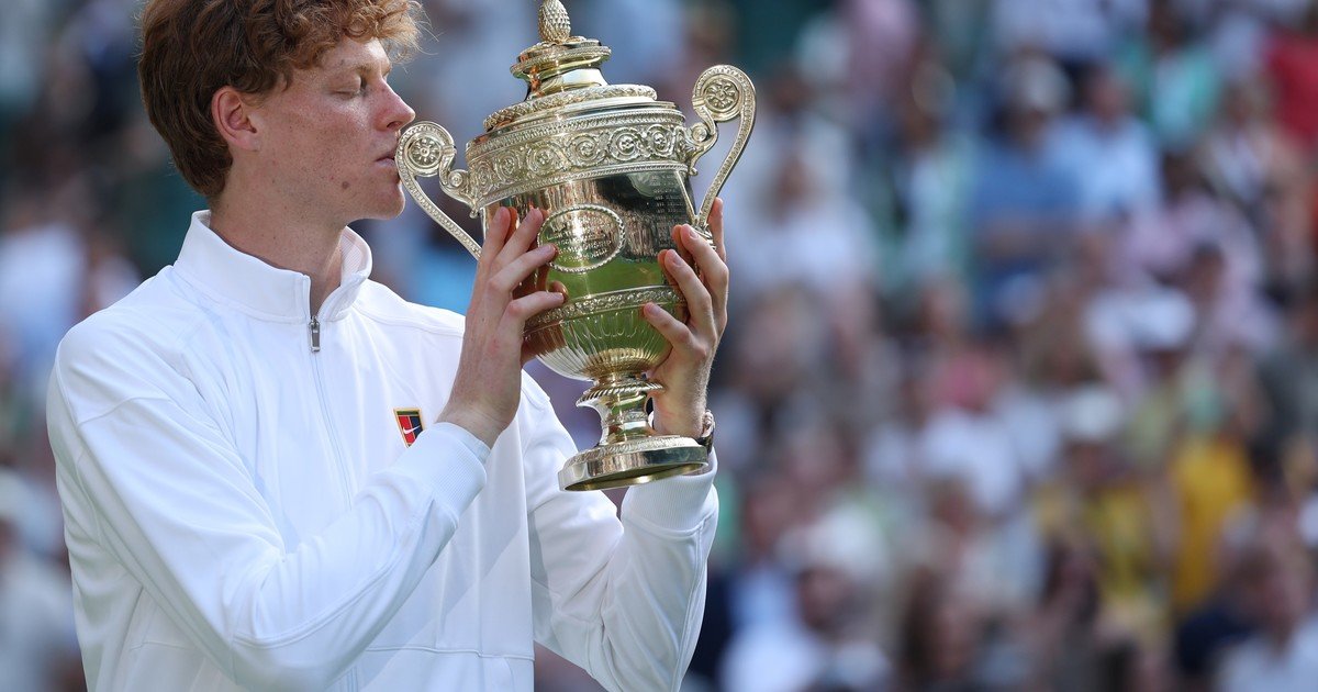 Sinner tuvo su tiempo de revancha ante Alcaraz, gritó campeón en Wimbledon y avisó que no ceder su trono como rey del tenis
