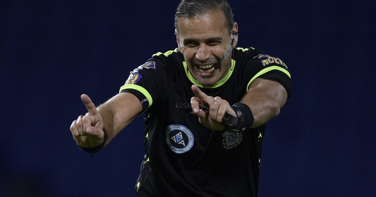 Los árbitros para la primera fecha del Torneo Clausura: Penel al debut de Boca y Rey Hilfer al de River