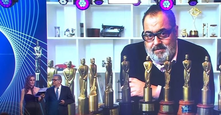 Martín Fierro de radio: cómo fue el emotivo homenaje a Jorge Lanata, con 400 personas de pie y las sentidas palabras de sus hijas y sus excompañeros