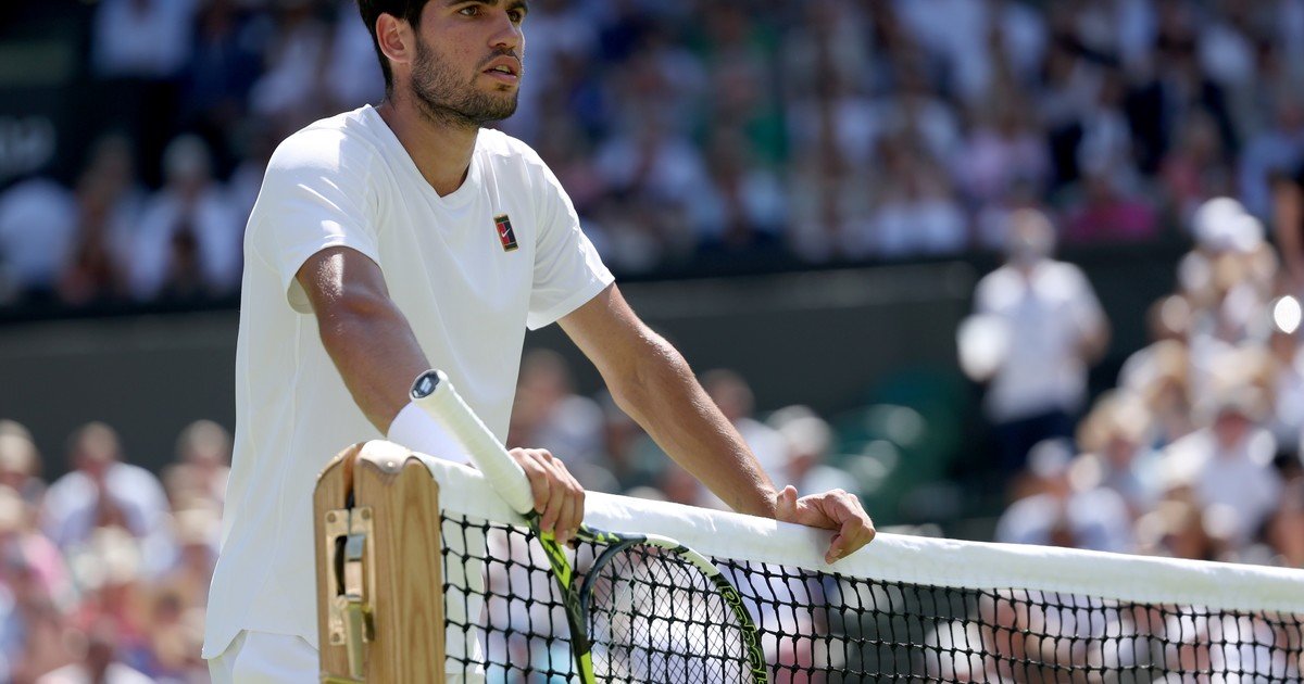 Wimbledon, hoy: Carlos Alcaraz ante Taylor Fritz y Novak Djokovic vs Jannik Sinner, por las semifinales del Abierto británico