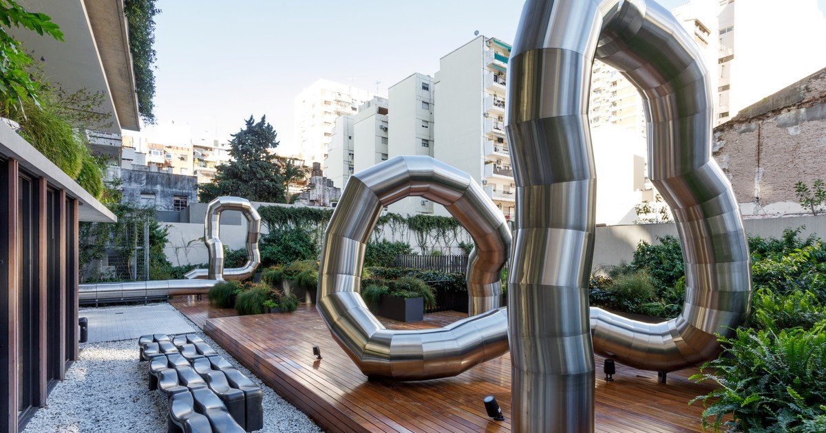 Se lanzó la séptima edición del Premio Azcuy, el certamen que acerca nuevos públicos al arte contemporáneo