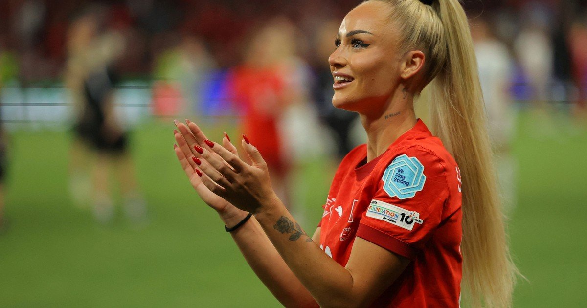 El lado oscuro del boom por Alisha Lehmann, la estrella de Suiza que enfrenta a España en la Euro 2025 de fútbol femenino