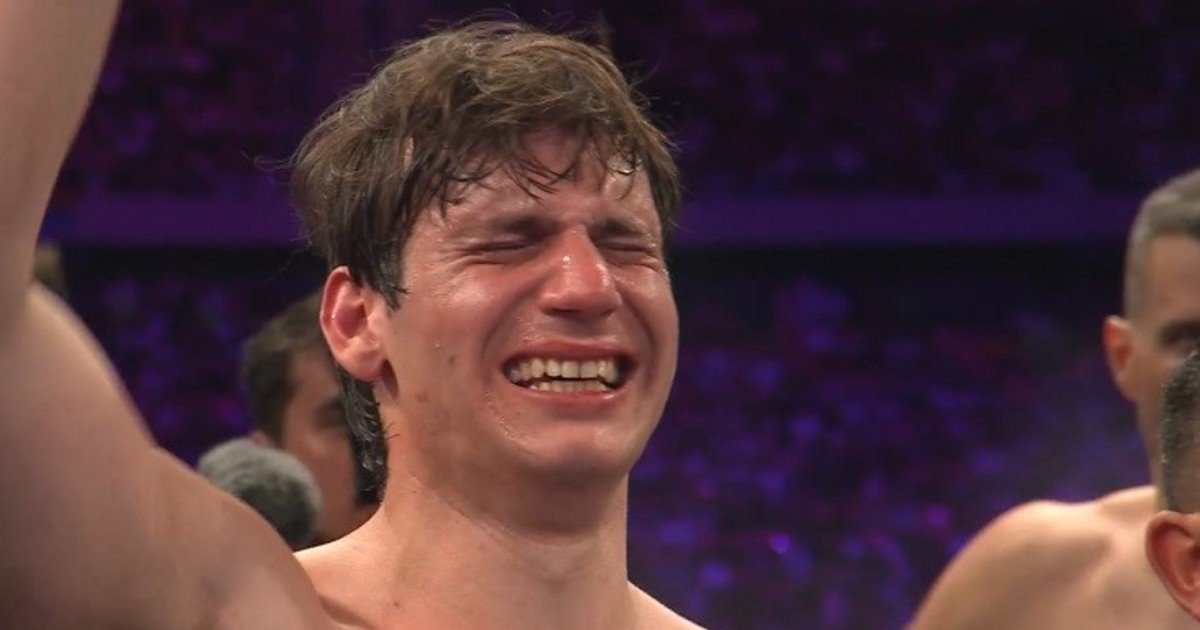 La Velada del Año 5: Gaspi sufrió una paliza terrible ante Perxitaa, perdió por nocaut en el primer round y terminó llorando de la emoción