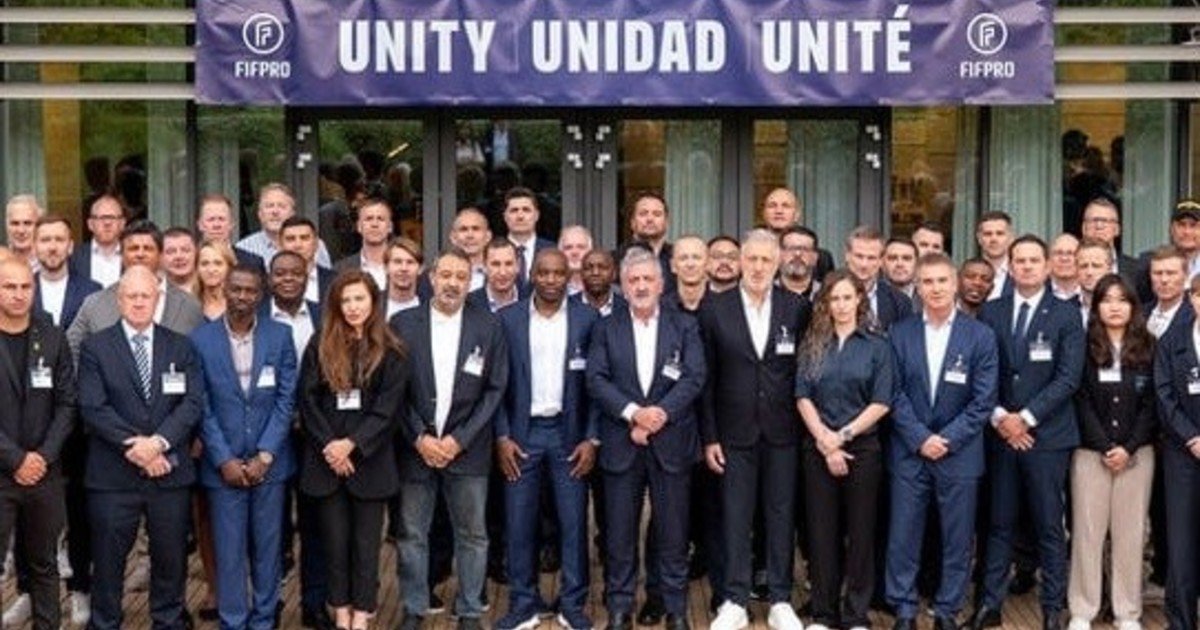 Fuego cruzado entre la FIFA y el sindicato mundial de futbolistas que conduce Sergio Marchi por el calendario de partidos