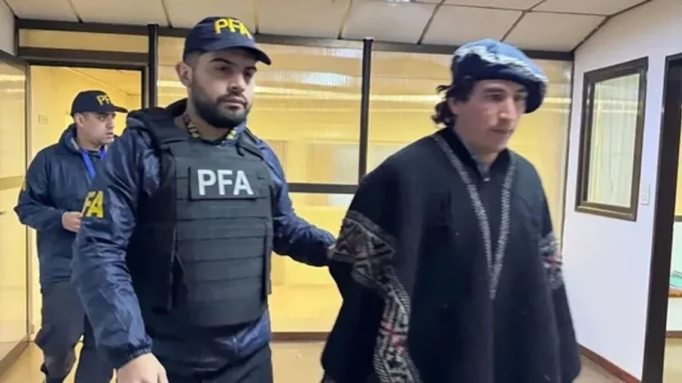 Se entregó el exbrigadista acusado por incendios intencionales en Los Alerces