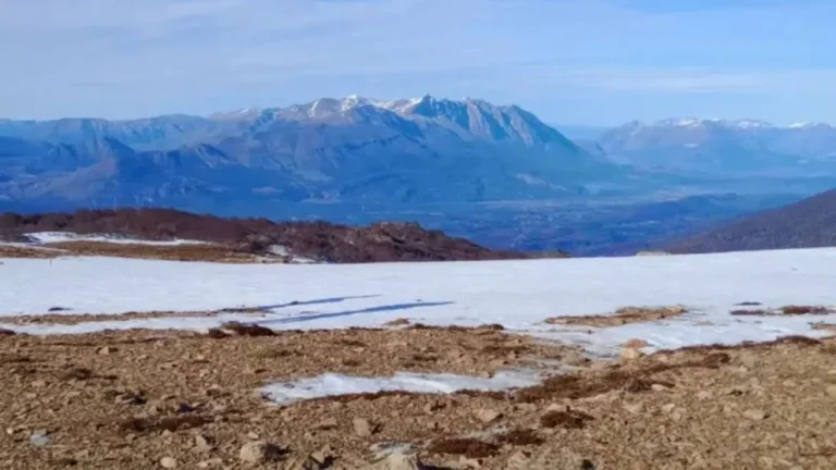 Invierno sin lluvias ni nieve: advierten riesgo hídrico en la Comarca Andina