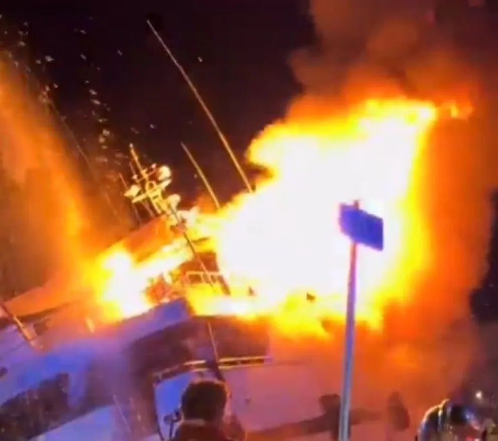 El yate del empresario José Luis Manzano se incendió en Saint-Tropez