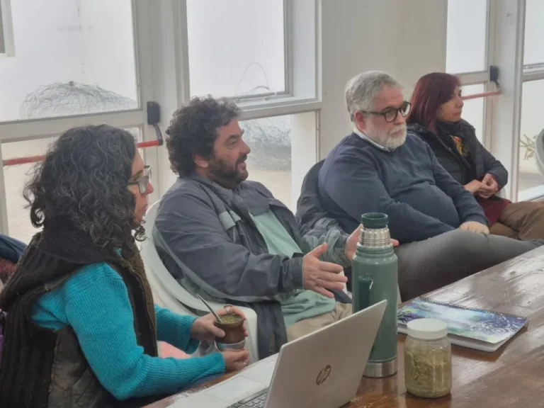 Provincia pone en marcha el Programa de Regularización de Consorcios y Escrituras en el barrio Ruca Hue de Madryn