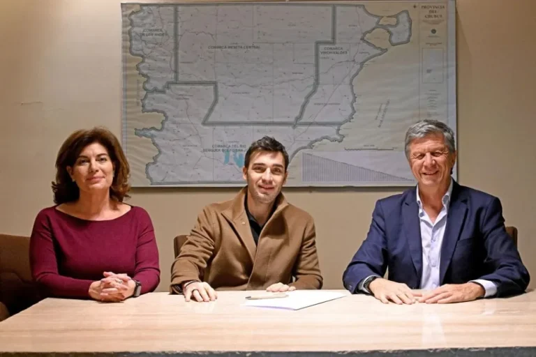 Romero y Menna, la fórmula de Despierta Chubut para las elecciones de octubre