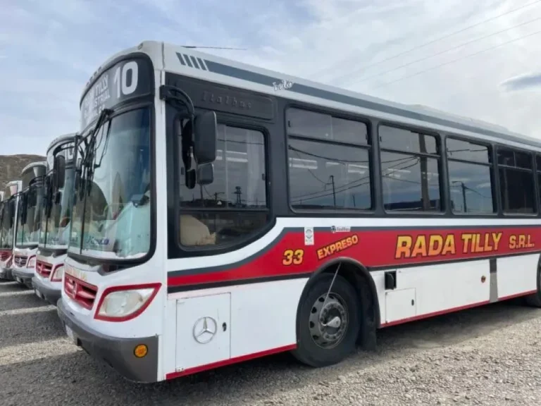 Rada Tilly sigue sin colectivos y crece la incertidumbre