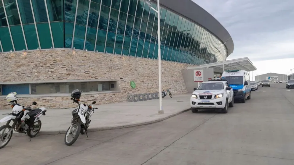 El Municipio colaboró con el traslado urgente de bebés para un procedimiento de ablación