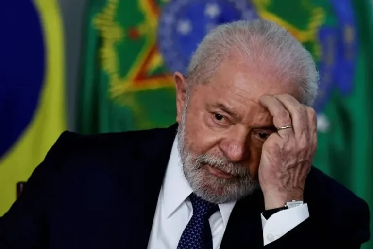 Lula calificó de "chantaje inaceptable" la carta de Trump que impone aranceles a Brasil
