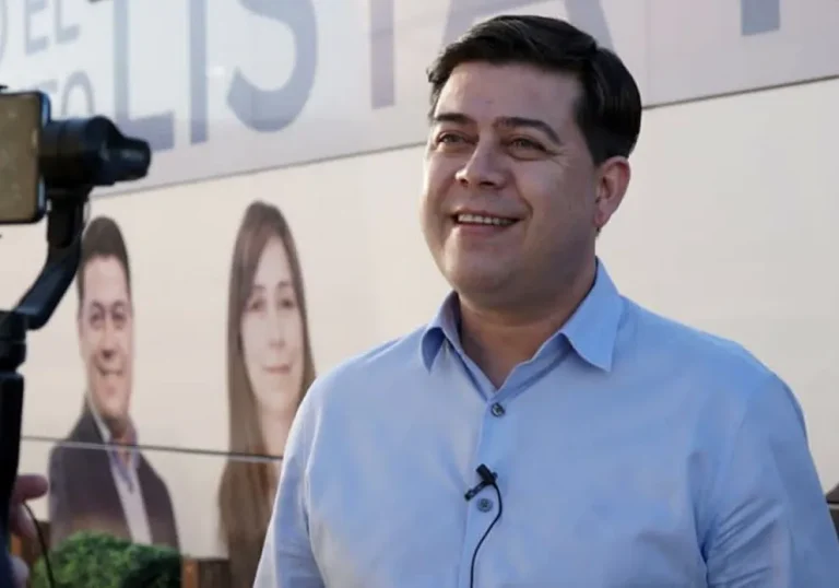 Insólito: Treffinger denunció a Ricardo Bustos para bajarlo de la interna de La Libertad Avanza