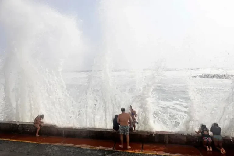 Alerta de tsunami en Perú tras el sismo en Rusia