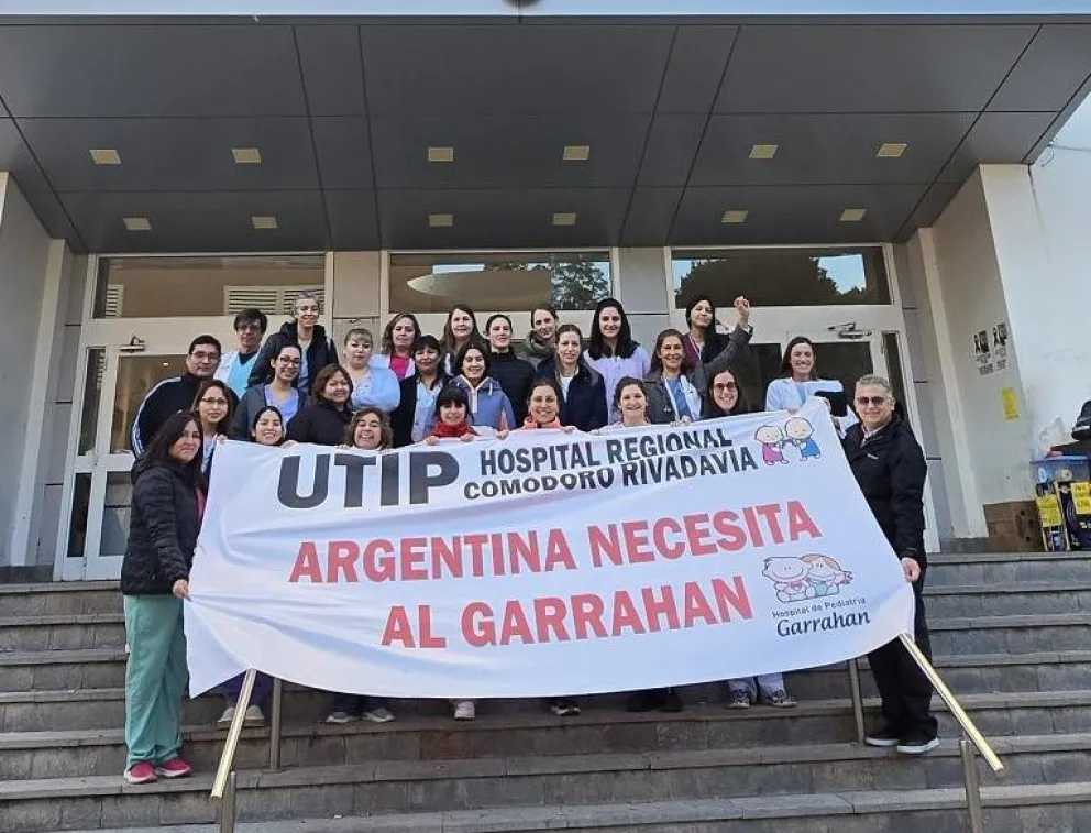 Médicos del Hospital Regional visibilizaron su apoyo al Garrahan
