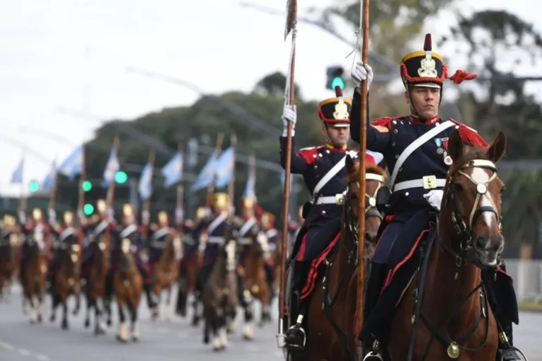 Milei cancela el desfile del 9 de Julio por su alto costo: “Es muy caro”