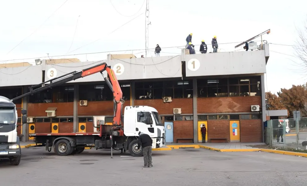 Avanza la remodelación total de la terminal de ómnibus de Trelew con fondos municipales