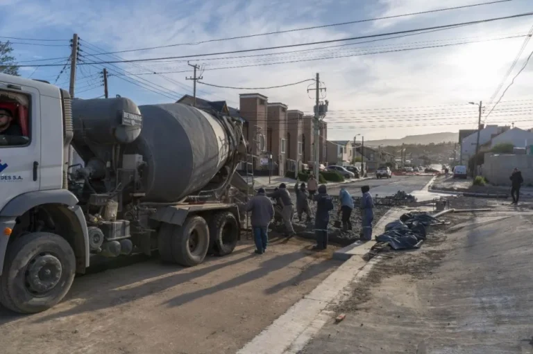Pavimento, reparación y mantenimientos de calles