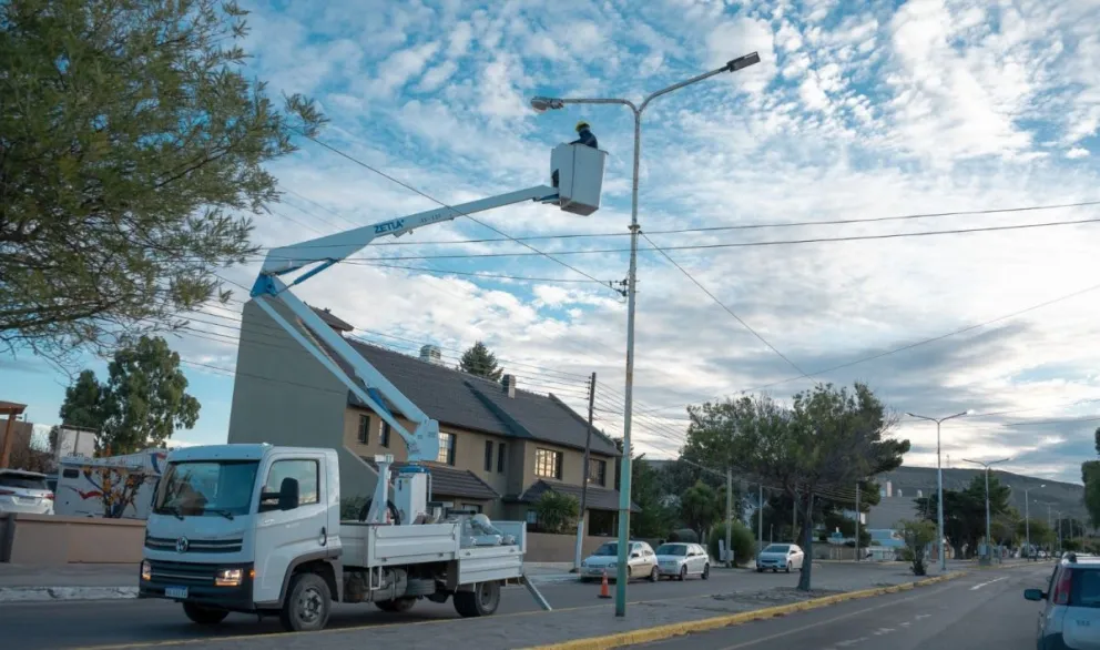 Rada Tilly brilla con más energía LED