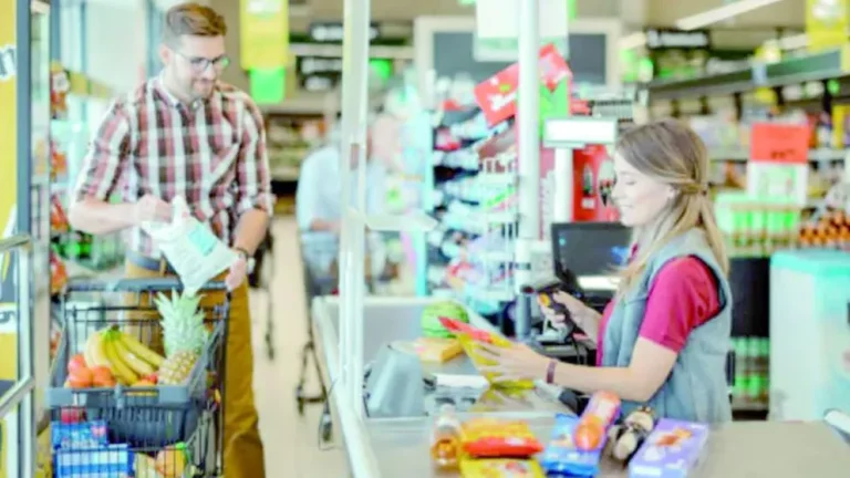 Empleados de comercio: así quedan los sueldos de julio a diciembre con aumentos y bono