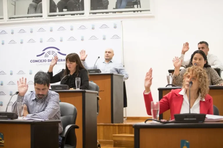 El Concejo aprobó tres ordenanzas para mejorar la movilidad y el transporte