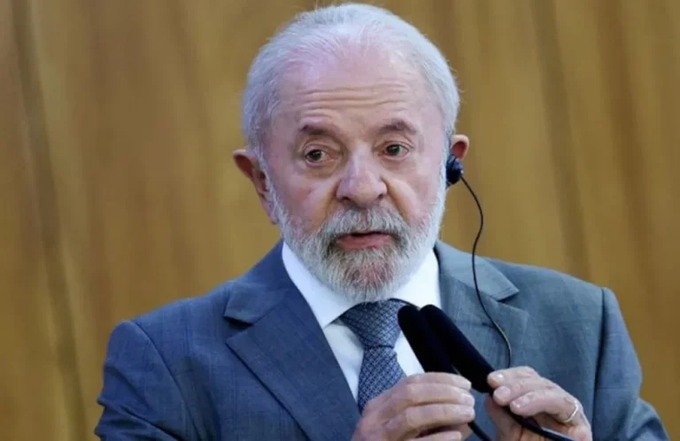 Brasil intenta frenar aranceles de EE.UU., pero Trump no responde