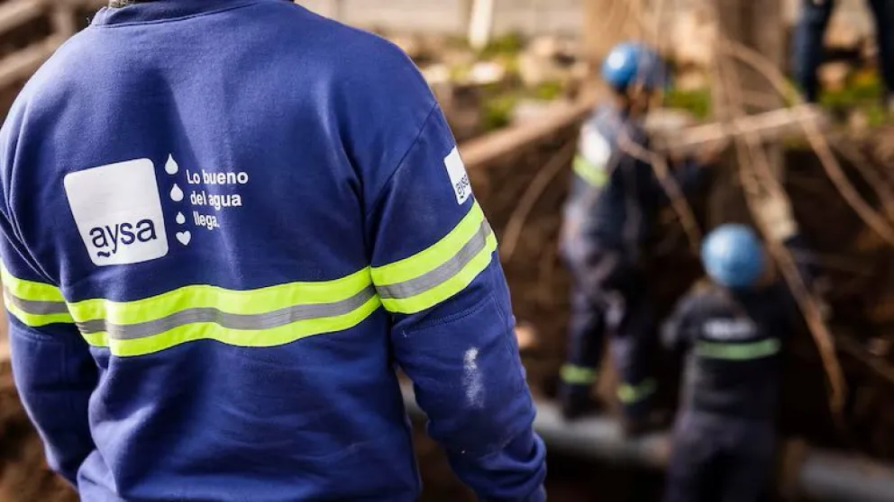El Gobierno permitirá el corte de agua por falta de pago en la privatización de AySA y las tarifas aumentarán por inflación y nuevas obras