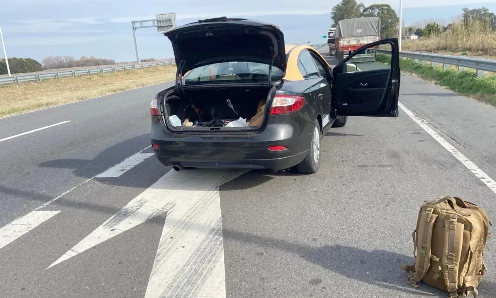 Circulaba con 26 kilos de cocaína en el taxi y lo detuvieron en Junín