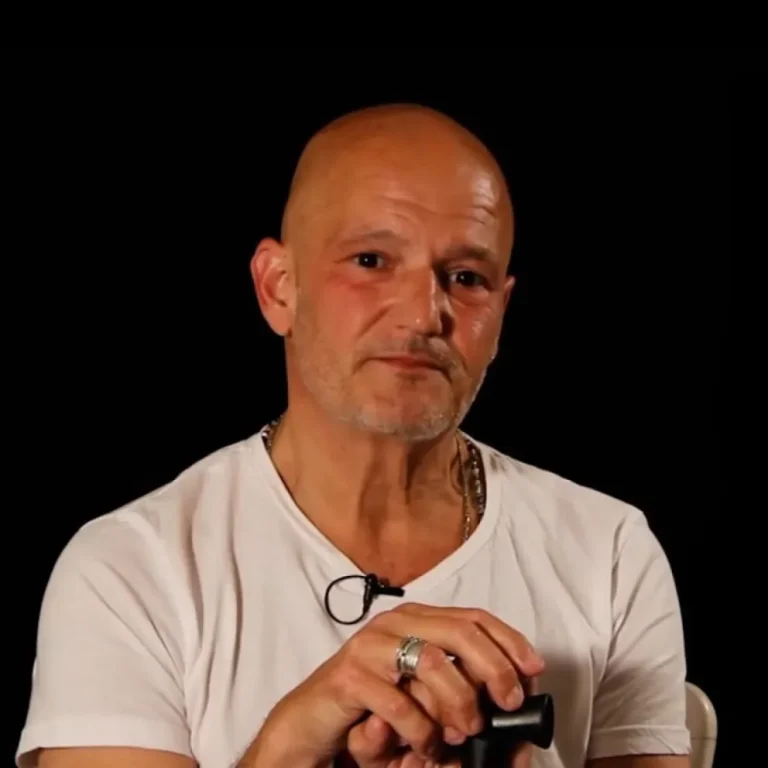 “La ELA es una enfermedad cruel, pero no estamos solos”: el testimonio de un paciente y vocero nacional