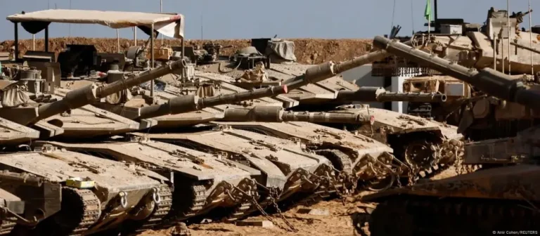 España avanza con una ley para oficializar el embargo de armas a Israel