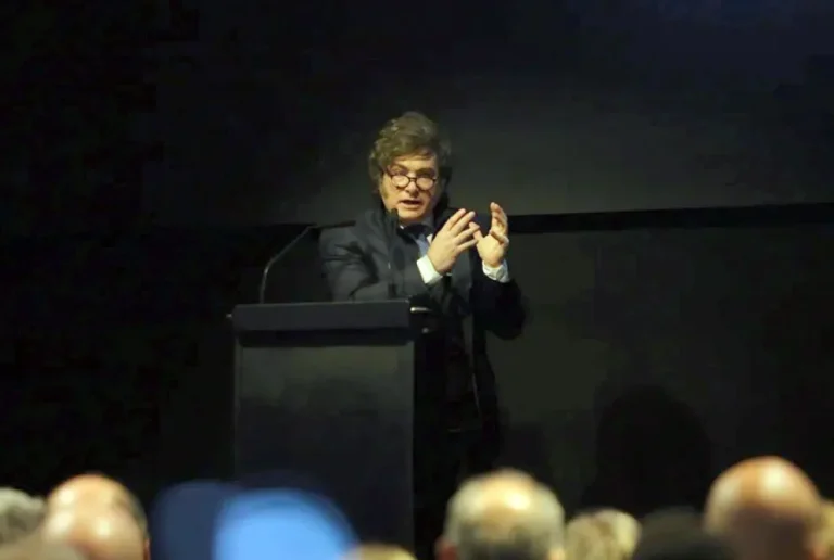 Milei cerró el “Derecha Fest” en Córdoba con fuertes críticas a Villarruel y Kicillof