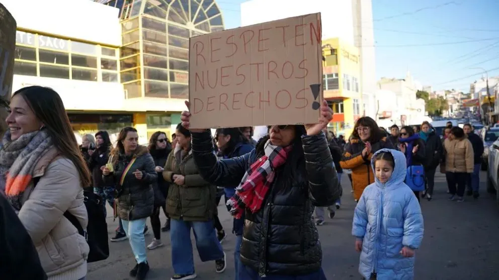 Veto a la ley de discapacidad: profesionales advierten por terapias suspendidas y pagos adeudados
