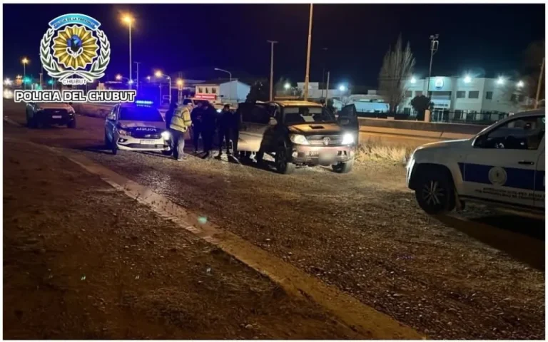 Interceptaron una camioneta en Comodoro con un arma de fuego, municiones y un conductor alcoholizado
