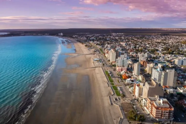 Los hoteles de Madryn tuvieron la mitad de ingreso respecto a julio 2024