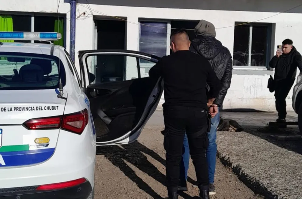 Detuvieron a un hombre con pedido de captura en el barrio Isidro Labrador