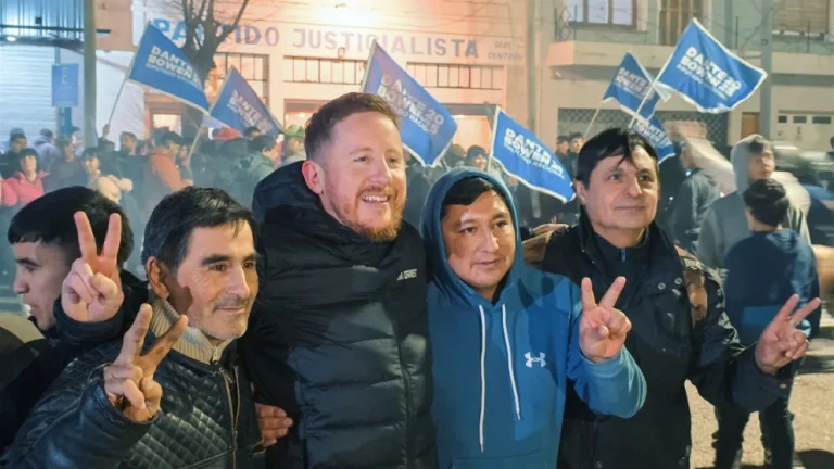 Dante Bowen cerró su lista para las internas peronistas del 26 de octubre
