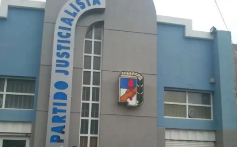 El PJ de cara a octubre: Coliñir bajó el tono y el sector de Bowen respondió con gestos de autonomía