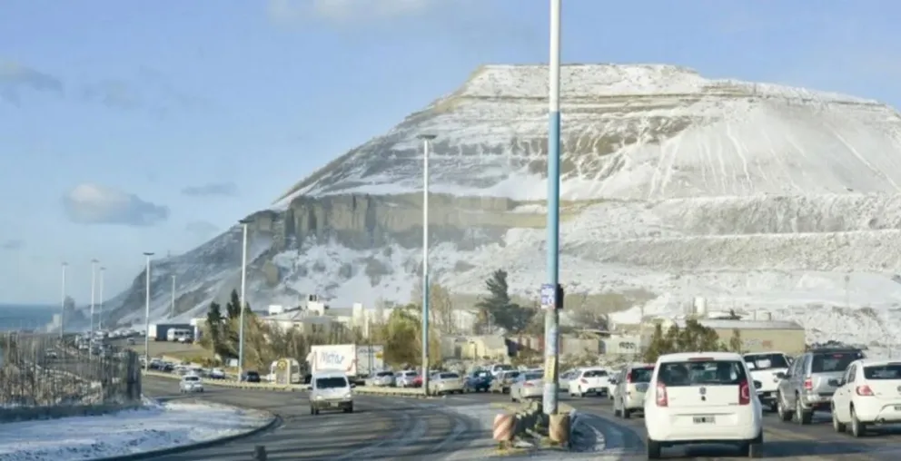 Vialidad alerta por hielo y nieve en rutas nacionales de Chubut