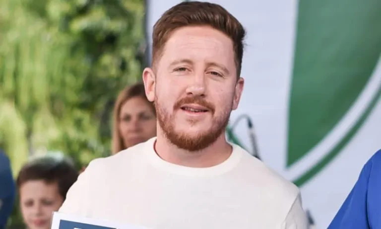 Bowen lanza canal de WhatsApp para impulsar la participación de la militancia en las internas del Peronismo