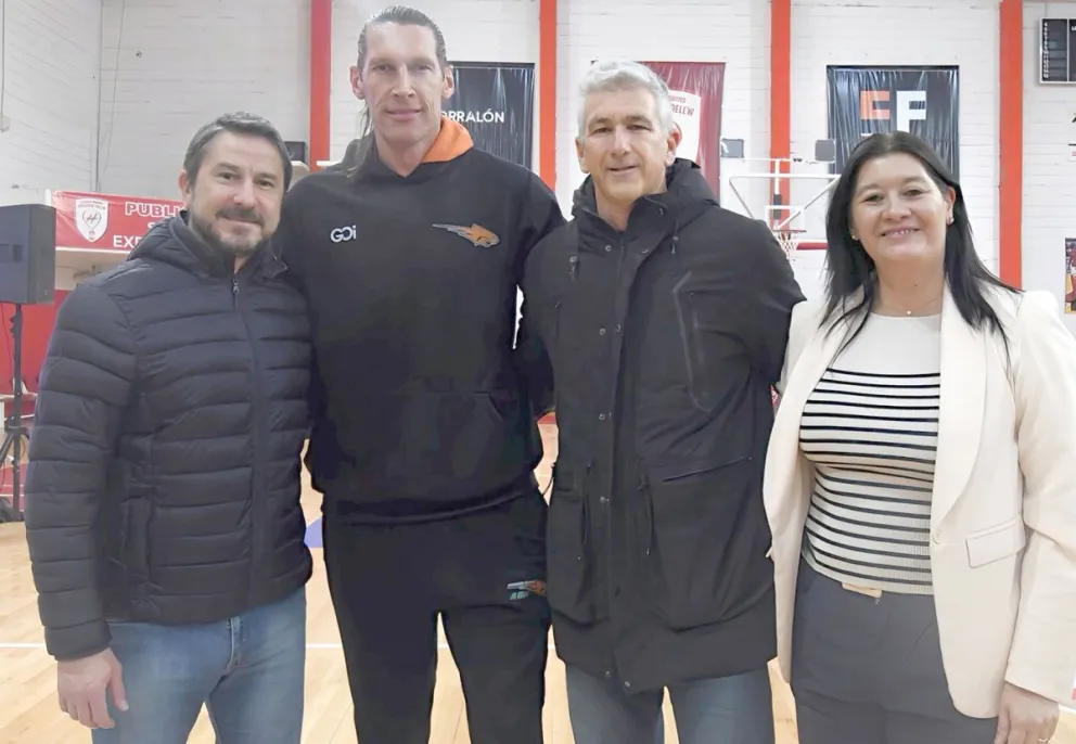 Merino acompañó el inicio del Campus “ADN Formación Olímpica” en Huracán de Trelew