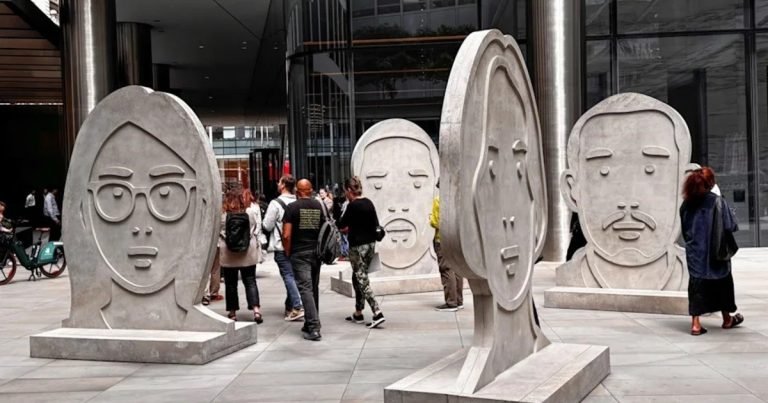 Londres explora sus raíces y su pasado romano con obras de Ai Weiwei y talentos emergentes