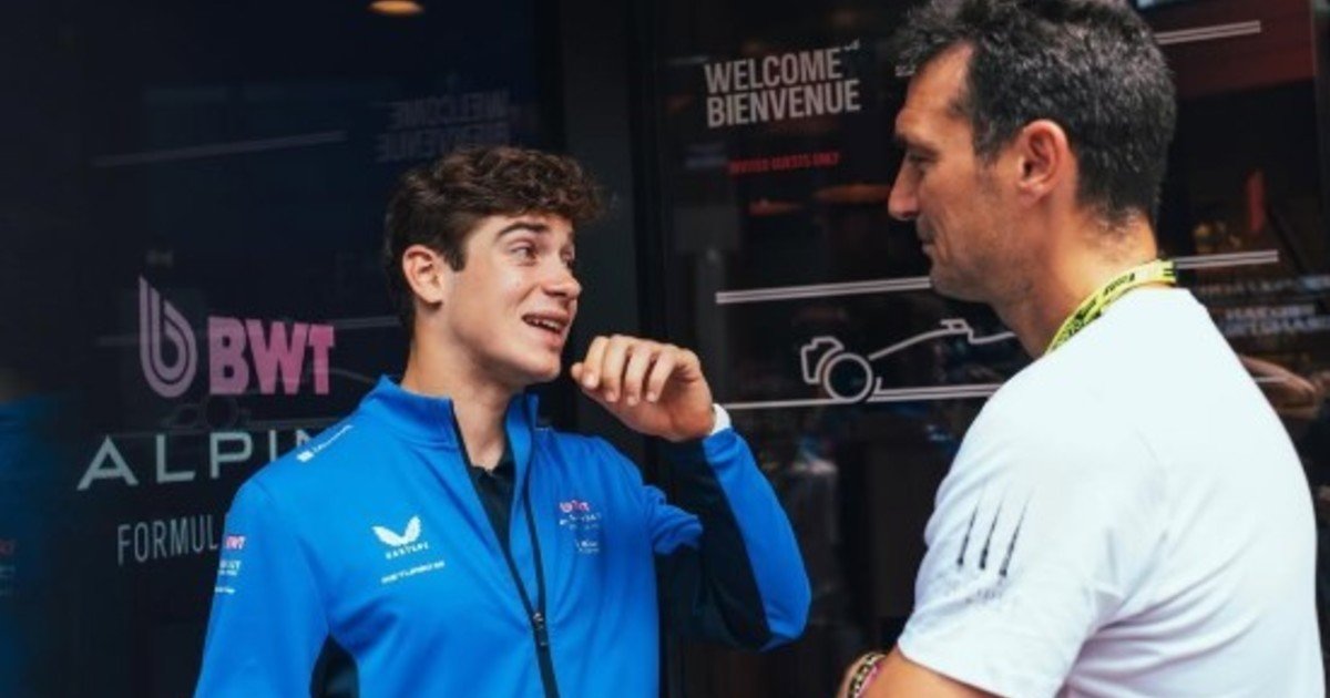 Lionel Scaloni y Franco Colapinto, juntos antes del GP de Bélgica de Fórmula 1