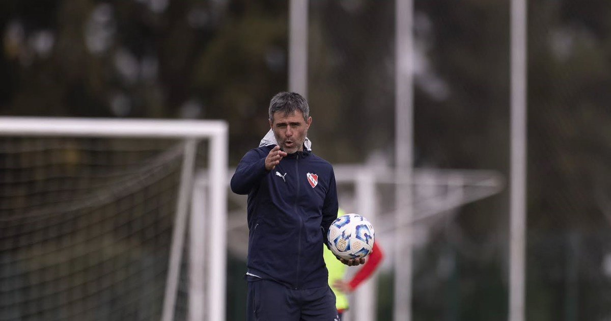 Independiente busca un lateral izquierdo: los nombres que suenan y la prioridad del DT Julio Vaccari