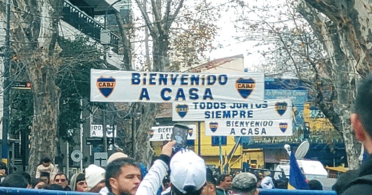 Leandro Paredes vuelve a Boca: presentan al campeón del mundo con una multitud en la Bombonera