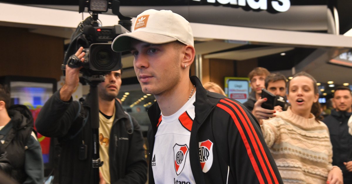 Mastantuono rompió el silencio: "No tenía otra cosa en la cabeza que jugar en River, pero apareció Real Madrid y me cambió las ideas"