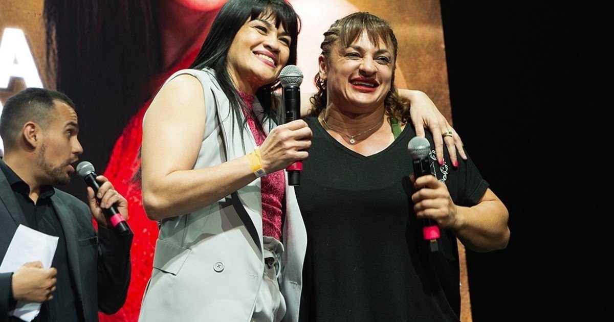 Locomotora Oliveras y su rivalidad histórica con la Tigresa Acuña: el combate que las separó 16 años, cómo se amigaron y las últimas charlas