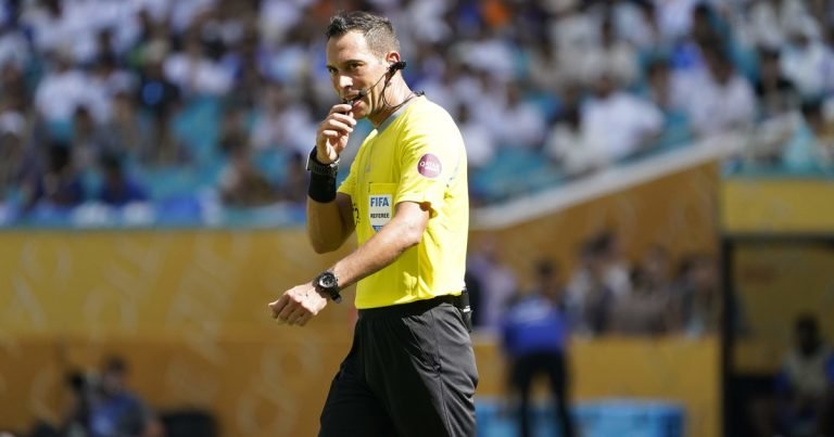 Cambios en el Torneo Clausura: los árbitros del fútbol argentino deberán anunciar sus decisiones tras revisar el VAR y qué pasará con los alcanzapelotas